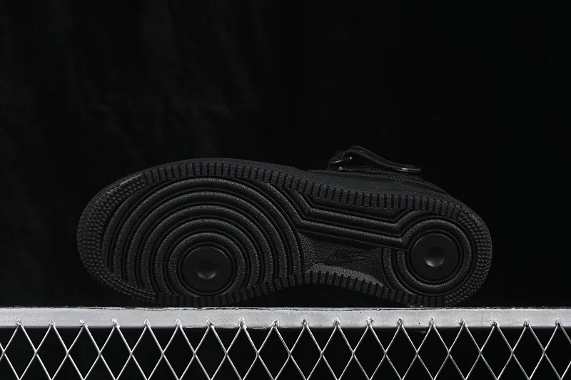 All categories Nk Air Force 1 Air Force series Nk Air Force 1 Mid Air Force mid-top Nike Air Force 1'07 Mid Air Force One China all-black casual sneakers CW2289-001